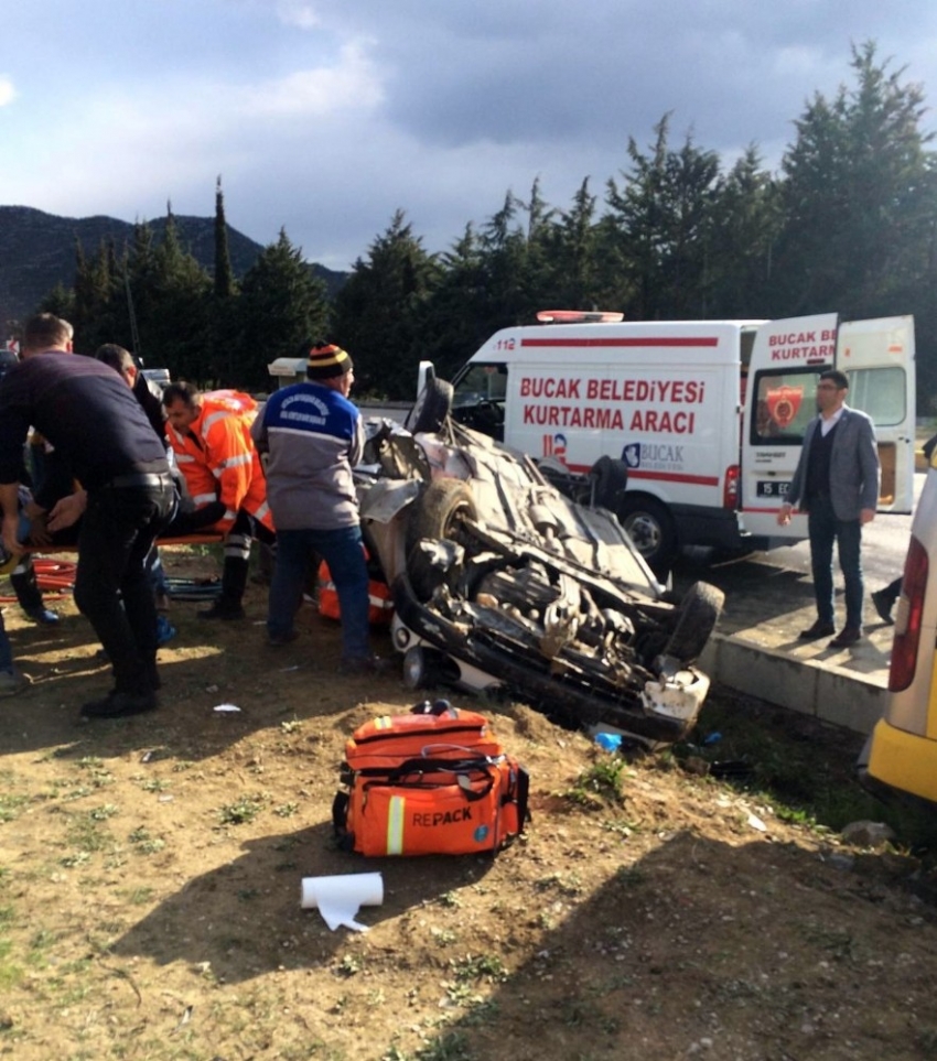 Burdur’da trafik kazası: 1 ölü,5 yaralı