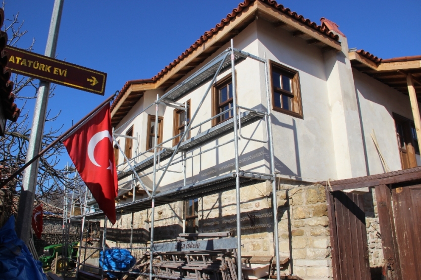 Atatürk’ün evi restore ediliyor