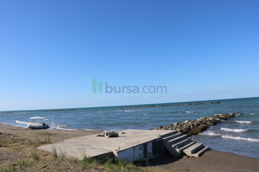 Karadeniz’de can pazarı: 3 kişi son anda kurtarıldı