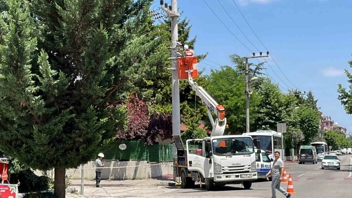 5’inci kattan düşmüştü, hastanede hayatını kaybetti
