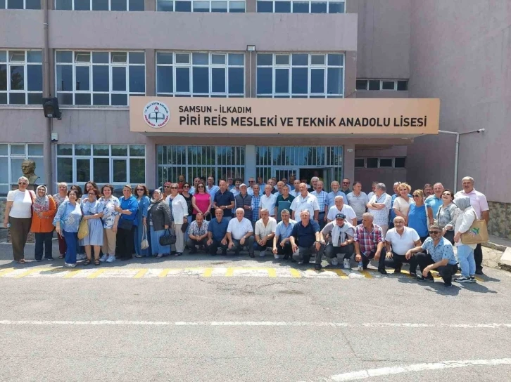 50. Yıl Liseliler 50 yıl sonra buluştu
