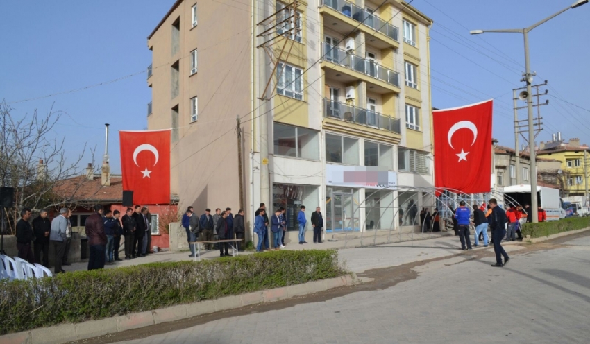 Afrin şehidinin ailesine acı haber verildi