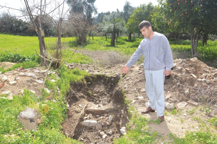 Tuvalet çukuru kazısında bulundu