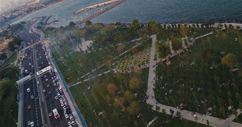 İftar yoğunluğu havadan görüntülendi