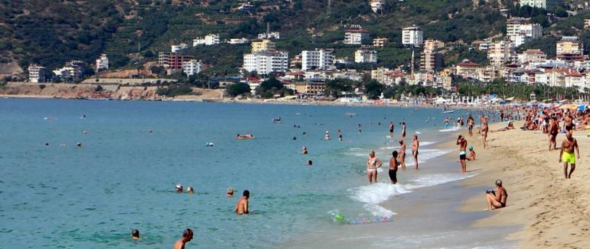 Alanya’da yaz bitmiyor