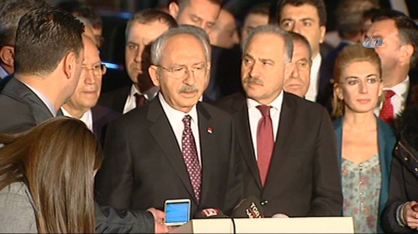 Kemal Kılıçdaroğlu, Deniz Baykal’ı ziyaret etti