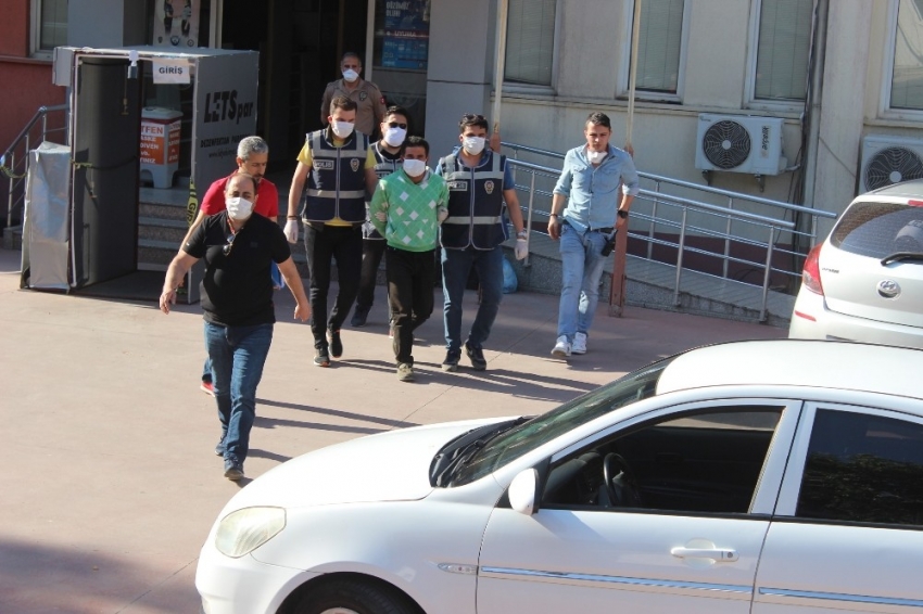 Ceren’i husumetlisine benzettiği için...