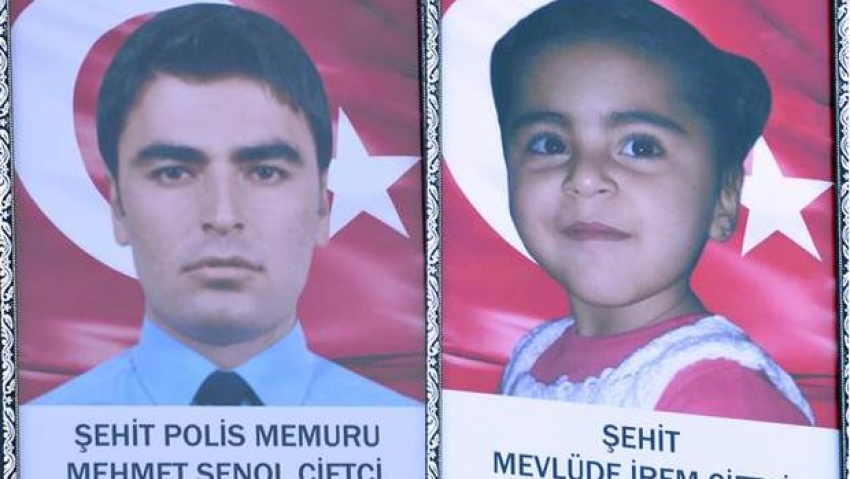 Kızıyla birlikte şehit olan polisin adının verildiği okul törenle açıldı