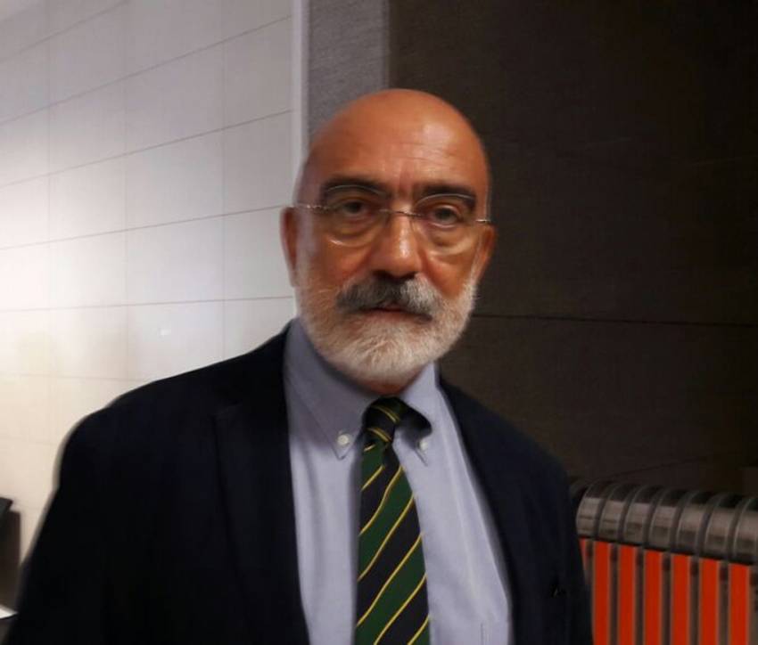 Ahmet Altan hakkında yakalama kararı