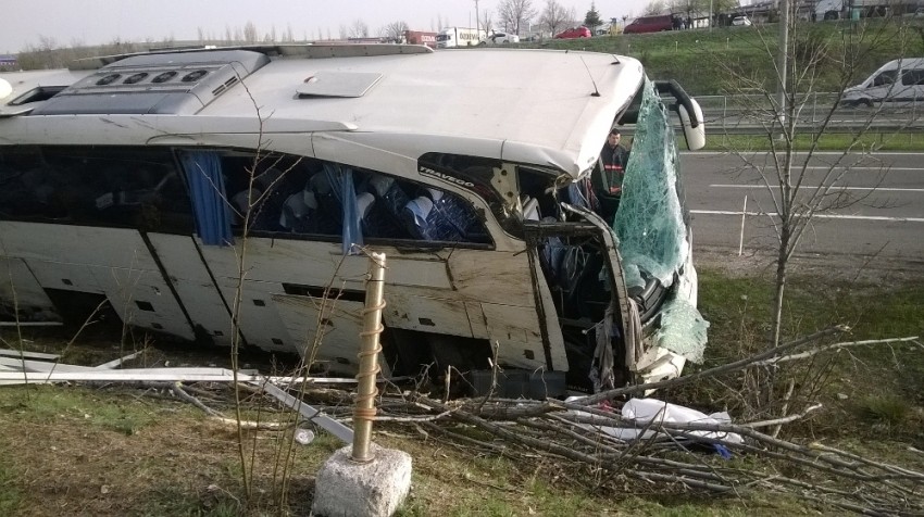 Başkent’te feci kaza:1 ölü, 15 yaralı