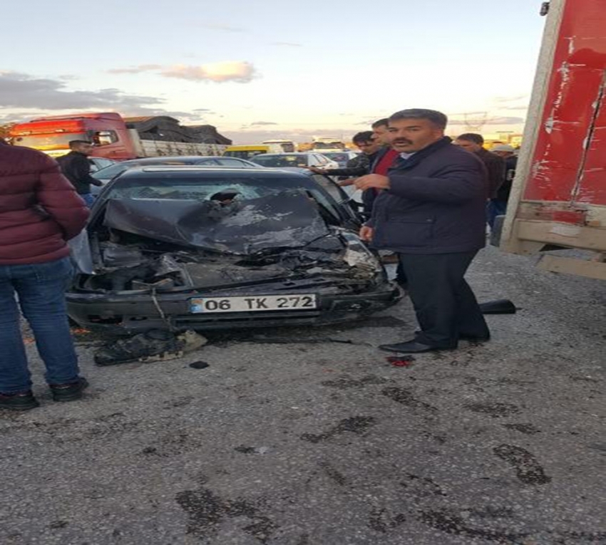 Başkent’te zincirleme trafik kazası: 6 yaralı