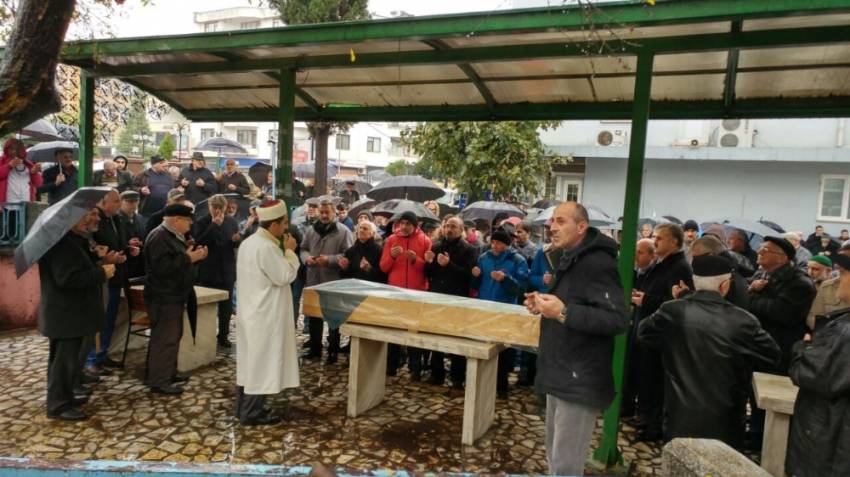 Kadir İnanır’ın acı günü