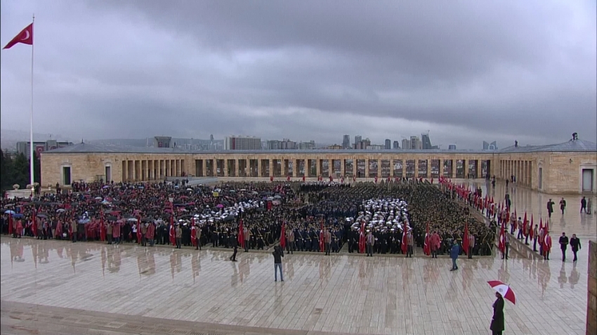 Devletin zirvesi Anıtkabir’de