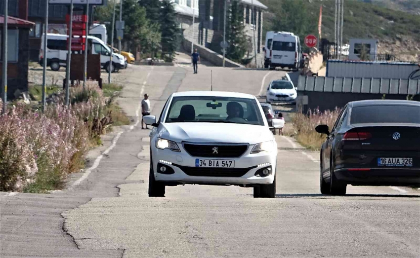 Bursa'da sürücüleri şaşkına çeviren rampa!