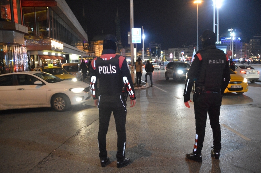 Yılın ilk uygulamasında İstanbul’da kuş uçurtulmadı