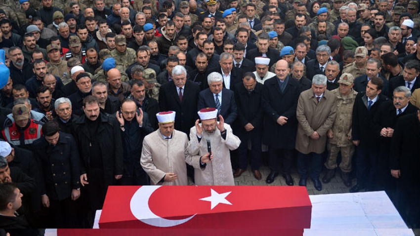 Şehitlerimizi uğurluyoruz!