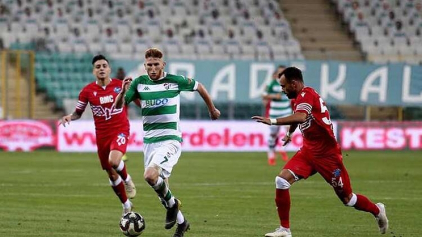 Bursaspor final için Adana'da