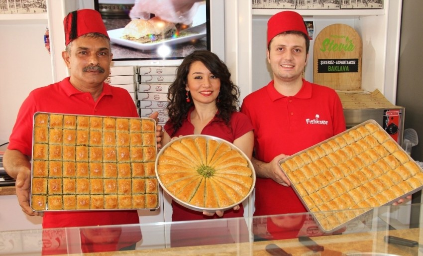 Ucuz baklava ve çikolataya dikkat