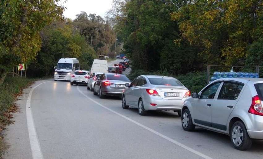 Bursa'da su kuyruğu