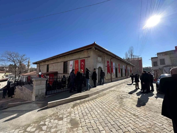 6 Asırlık Cami Restorasyonun Ardından Yeniden İbadete Açıldı
