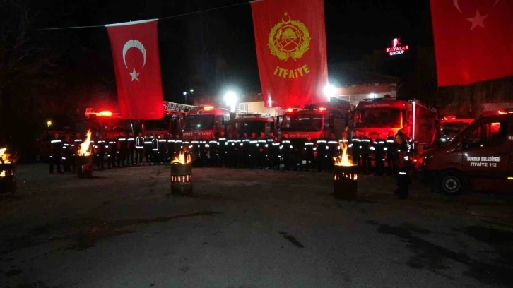 6 Şubat depreminde birçok insana umut olan Burdur İtfaiyesi deprem şehitlerini unutmadı
