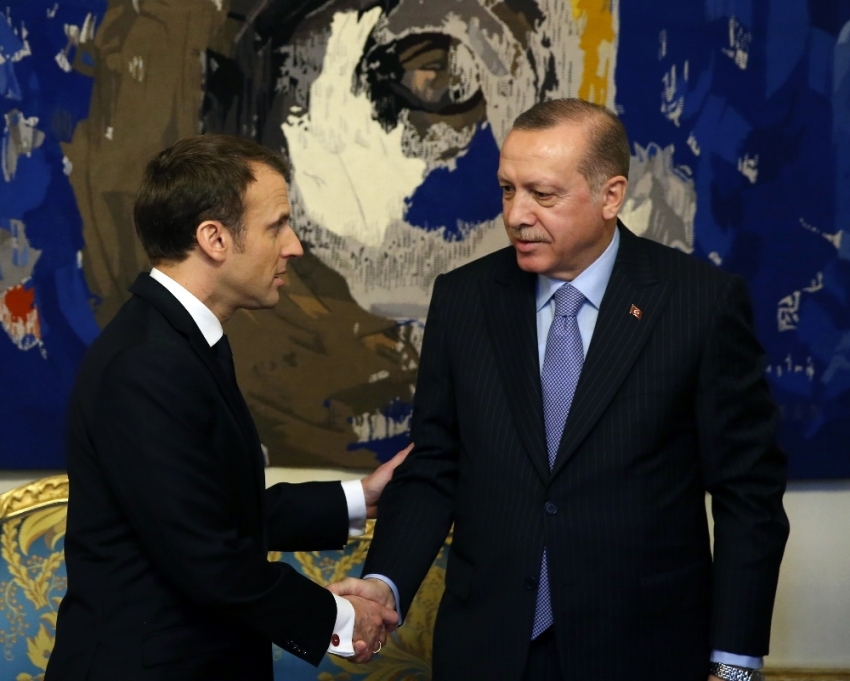 Cumhurbaşkanı Erdoğan, Macron’la Zeytin Dalı’nı konuştu