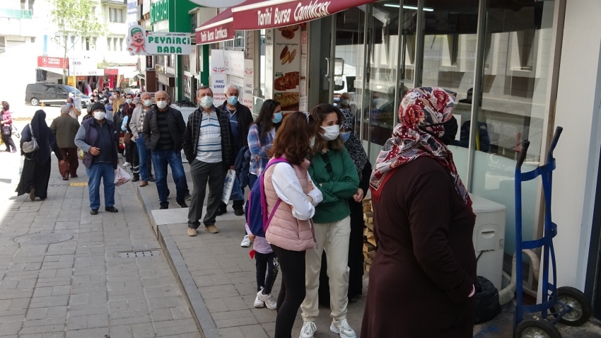 Bursa’da et kuyruğu