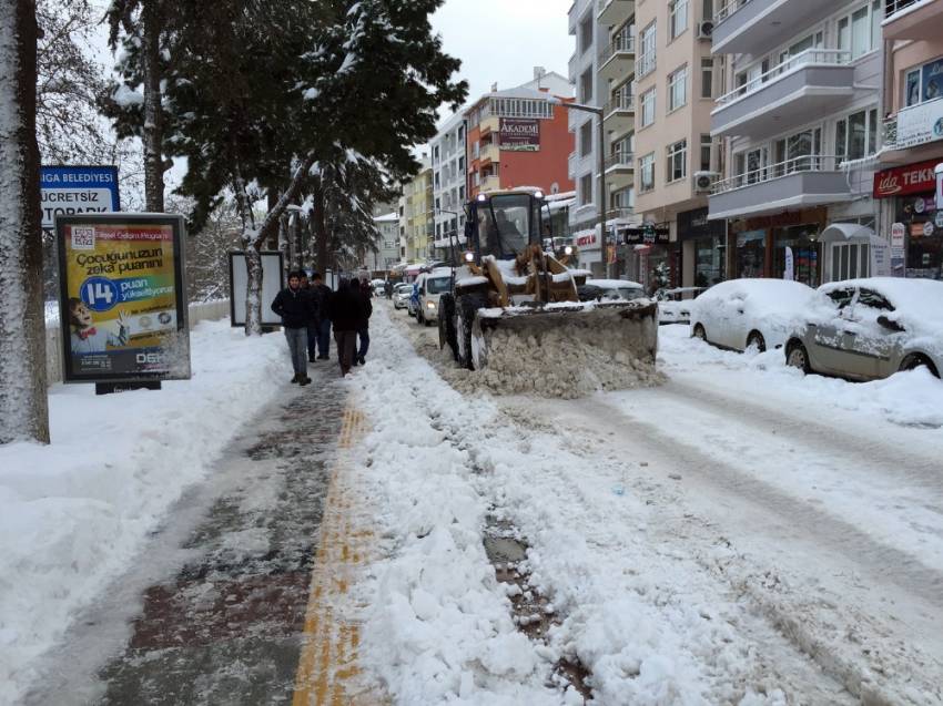 Bu illerde okullar yarın da tatil edildi