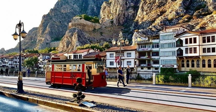 Nostaljik tramvay için imzalar atıldı