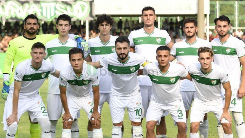 Bursaspor sahasındaki ilk maçta taraftarıyla buluşuyor!