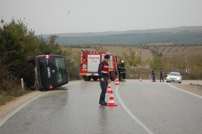 Tekirdağ’da minibüs devrildi: 5 yaralı