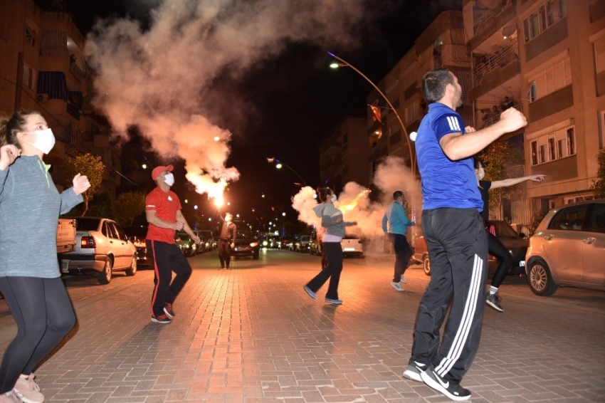 Salihli’de ’Evde kal, hareketsiz kalma’ etkinliği