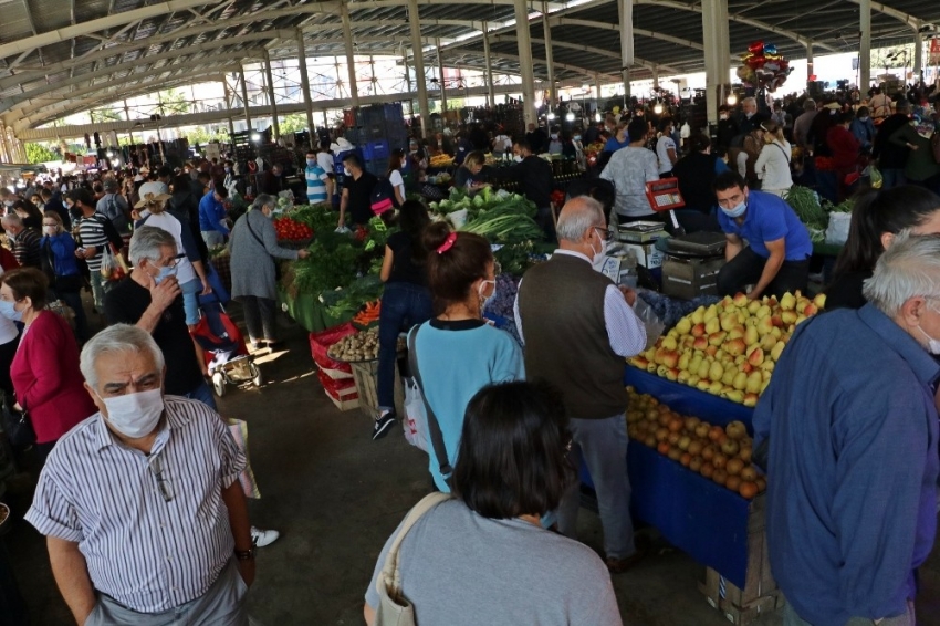 Antalya, vaka artışı yüzde 50 sınırına yaklaşan iller arasında