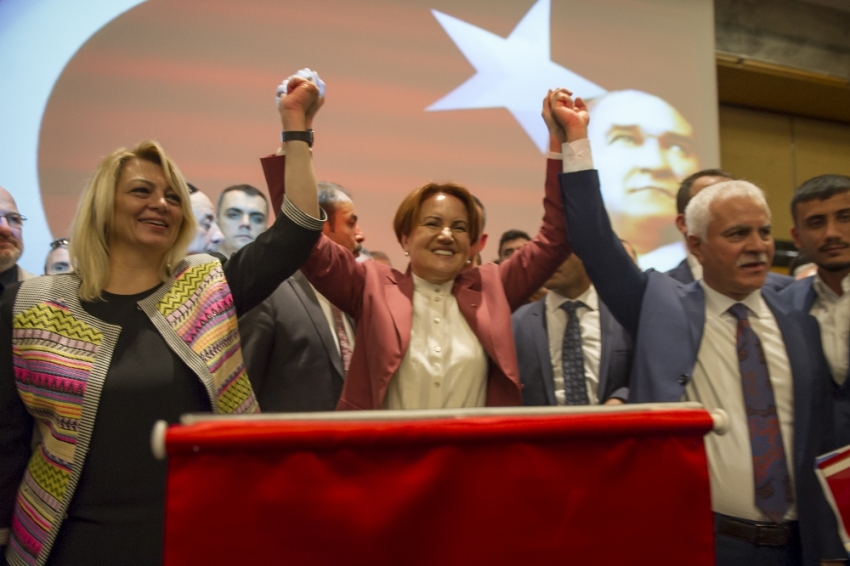 Akşener’in partisine katılacağını açıkladı!