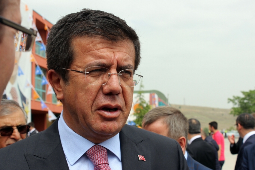 Eski bakan Zeybekci’nin fabrikası soyuldu