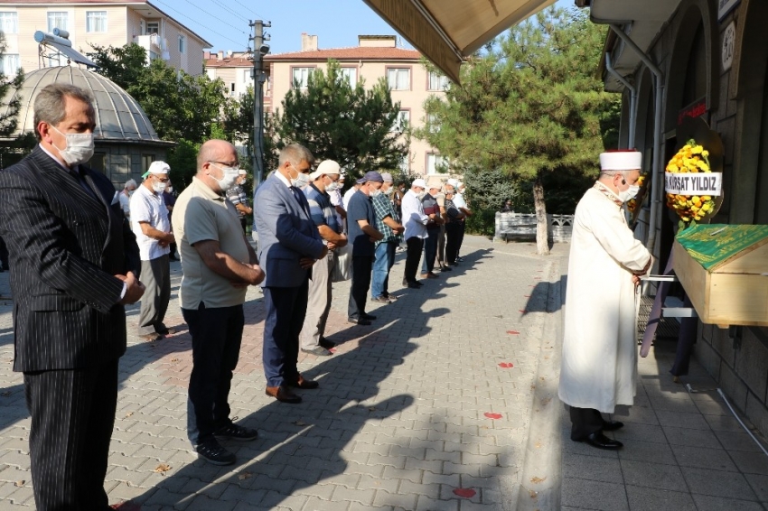 KAYÜ Rektörünün babası son yolculuğuna uğurlandı