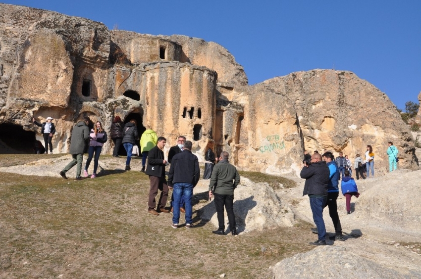 Frig Vadisi’ne turist akını