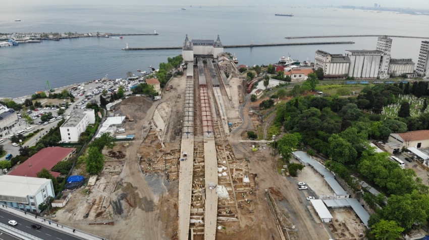 Haydarpaşa’da ortaya çıkan 1700 yıllık tarih havadan görüntülendi