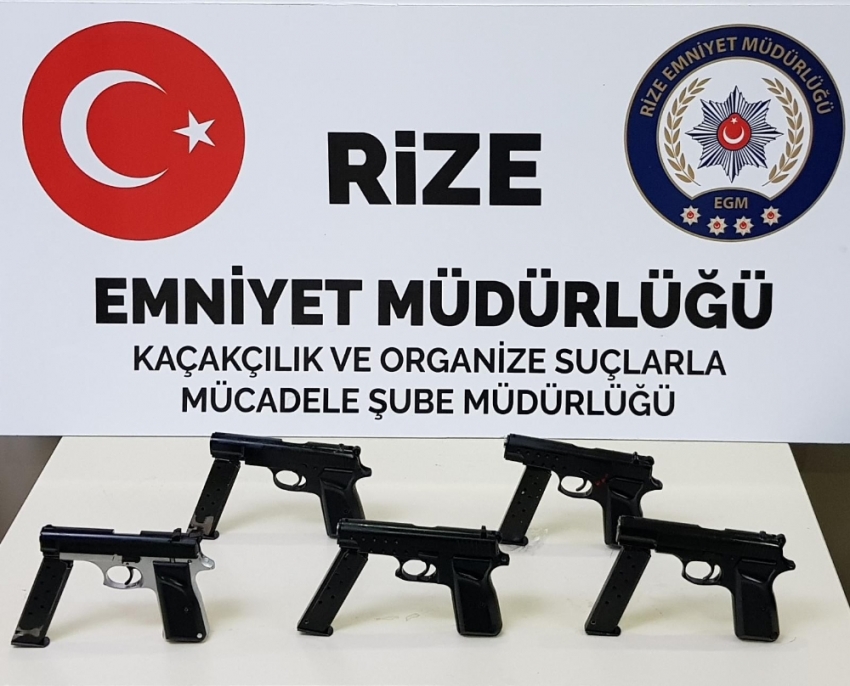 Rize’de silah kaçakçılarına ağır darbe