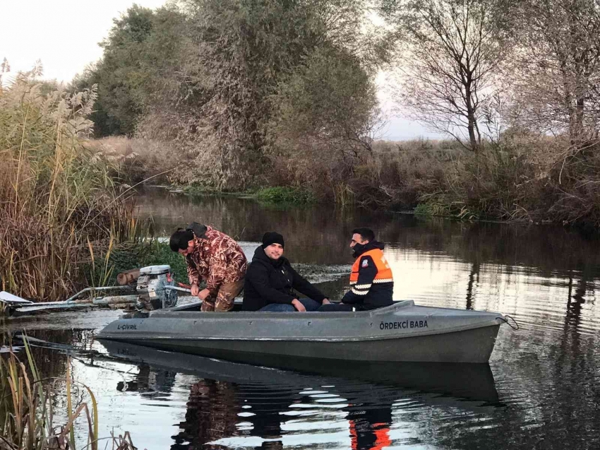 42 su kuşunu vuran 5 kaçak avcı yakalandı