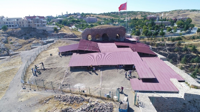 Harput Kalesi’nde yeni dönem kazıları başladı