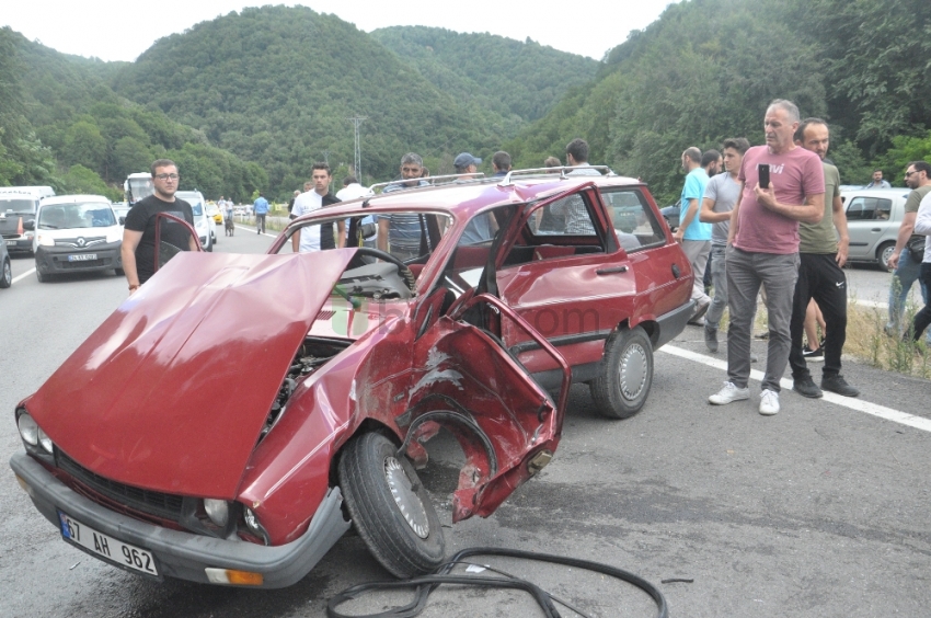 Zonguldak’ta meydana gelen kazada 1’i ağır 5 kişi yaralandı