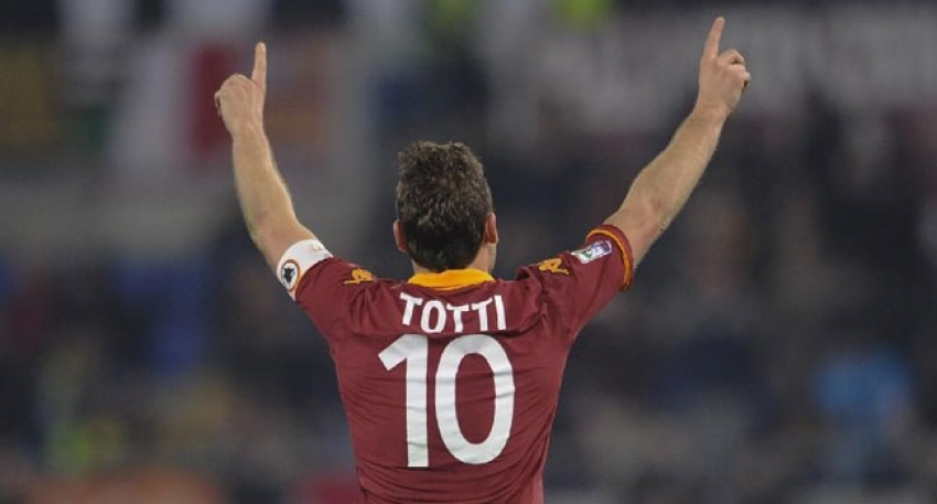 Totti antrenörlük kursundan ayrıldı!