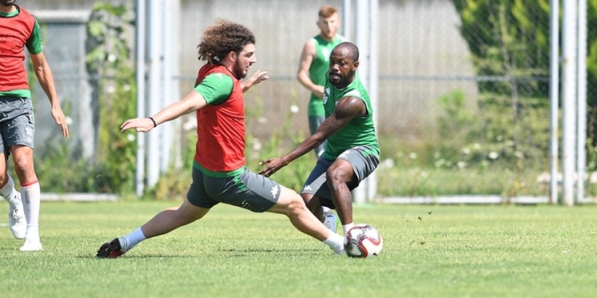 Bursaspor'dan pas-pres çalışması