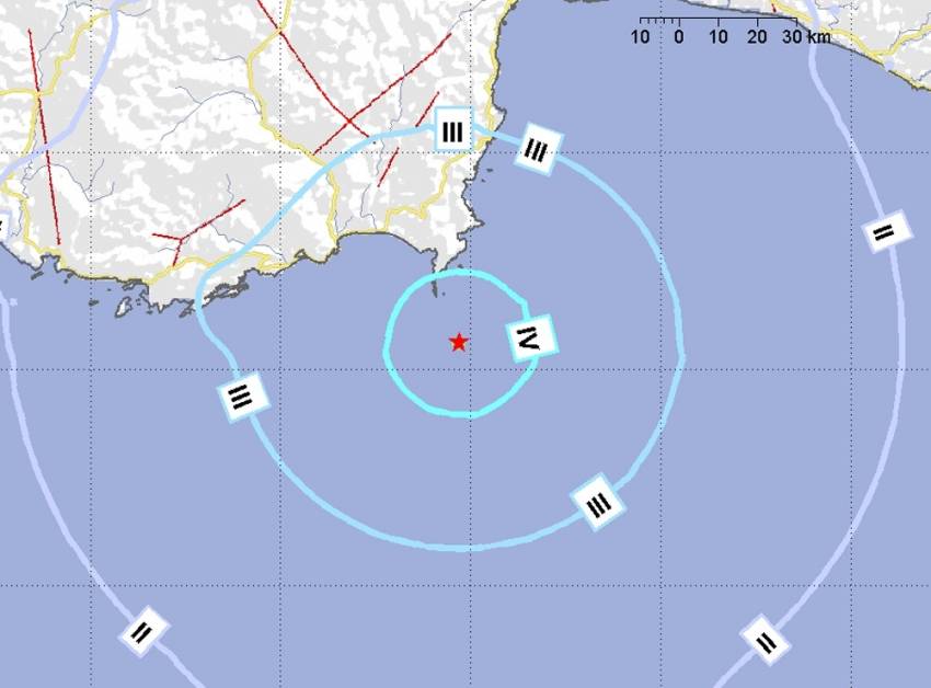 Korkutan deprem! O il 4.7 ile sallandı