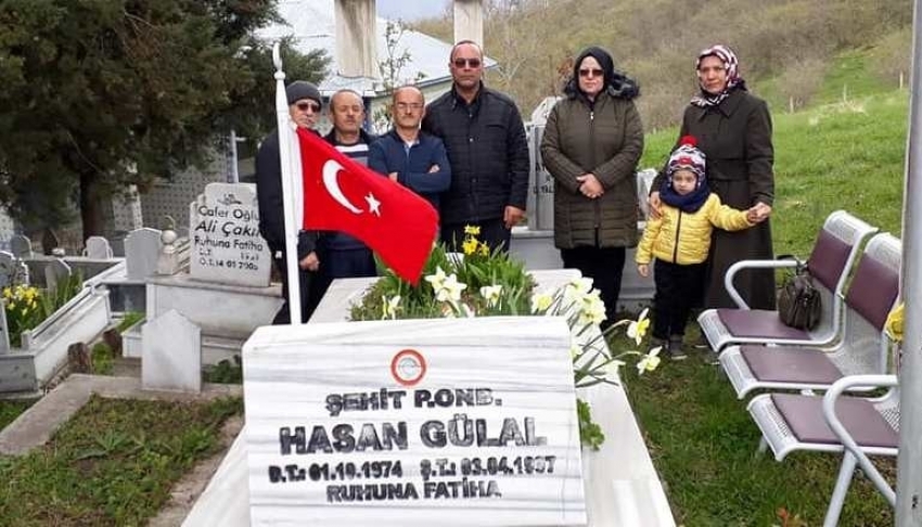 Şehit Piyade Onbaşı Hasan Gülal kabri başında anıldı