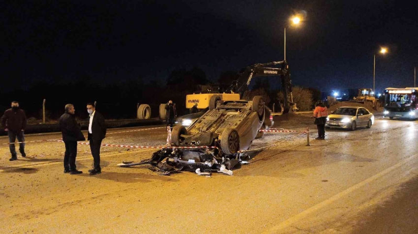 Kaza yaptı olay yerinden kaçtı