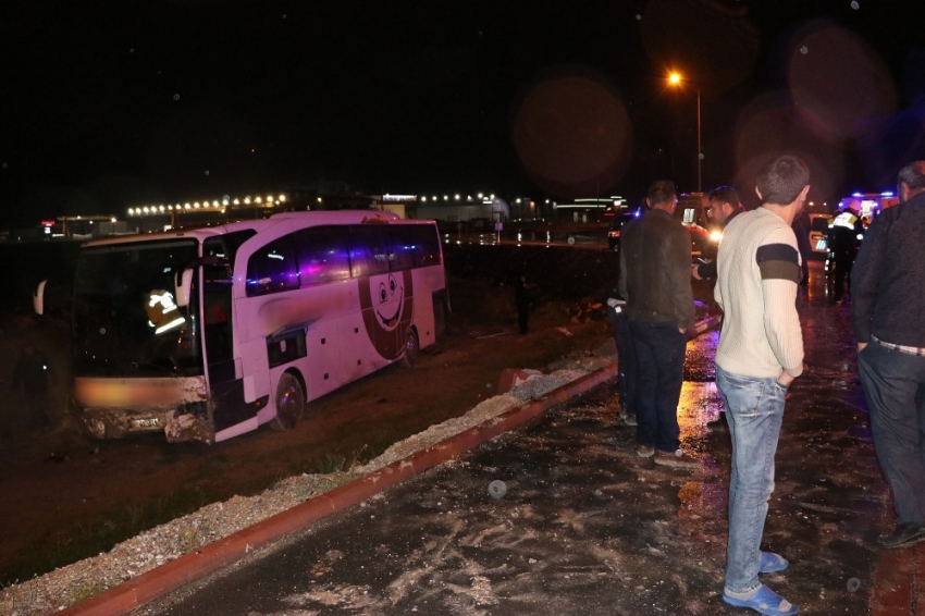 Konya’da otobüs kazası: 18 yaralı