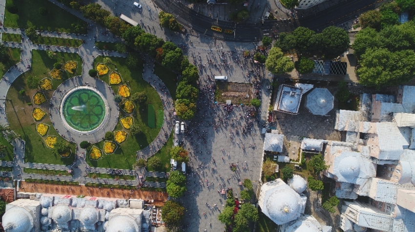 İstanbul’da 15 Temmuz koreografik anma gösterisi ilgiyle izlendi