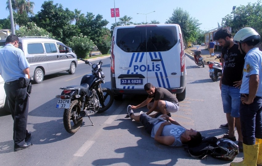 Mersin’de kaza üstüne kaza: 1 ölü, 2 yaralı